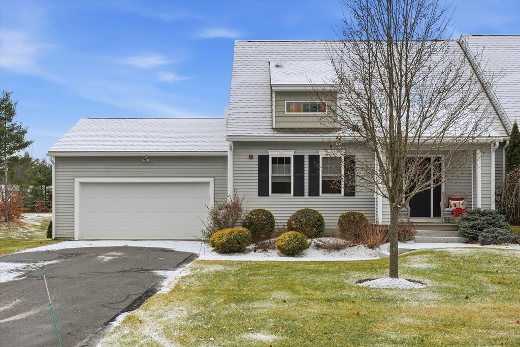 Photo: 249 Villager, Chester, NH