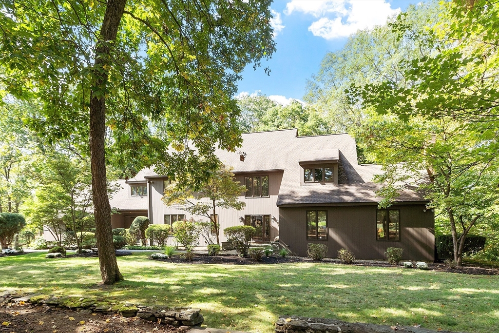 Photo: 35 Bonny Ln, North Andover, MA Photo: 35 Bonny Ln, North Andover, MA