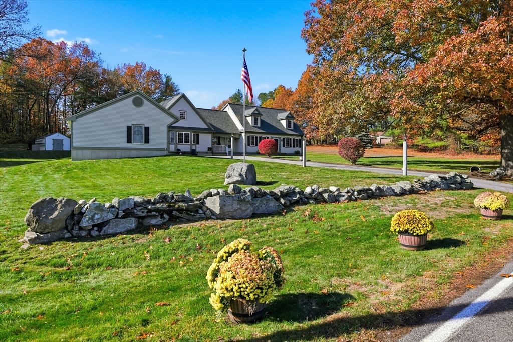 Photo: 100 Farwell, Tyngsborough, MA