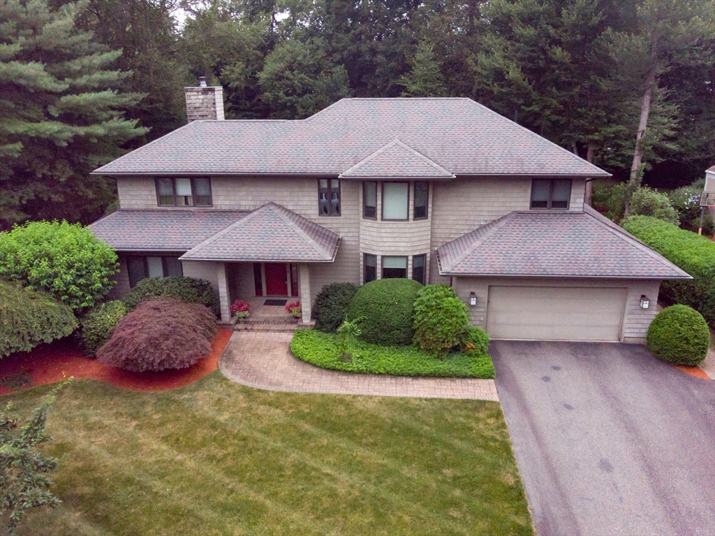Photo: 70 Tennyson Dr, Longmeadow, MA Photo: 70 Tennyson Dr, Longmeadow, MA
