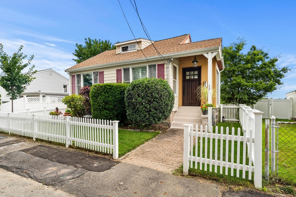 Photo: 20 Lind Street, Quincy, MA