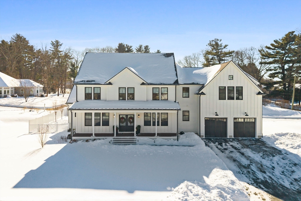Photo: 6 Litchfields Way, Walpole, MA