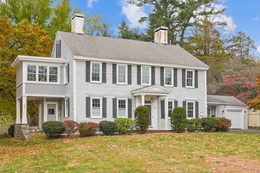 Photo: 285 Main St, Groveland, MA Photo: 285 Main St, Groveland, MA