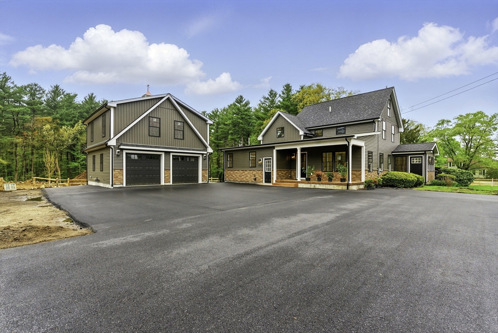 Photo: 267 F S. Main Street, Hopedale, MA