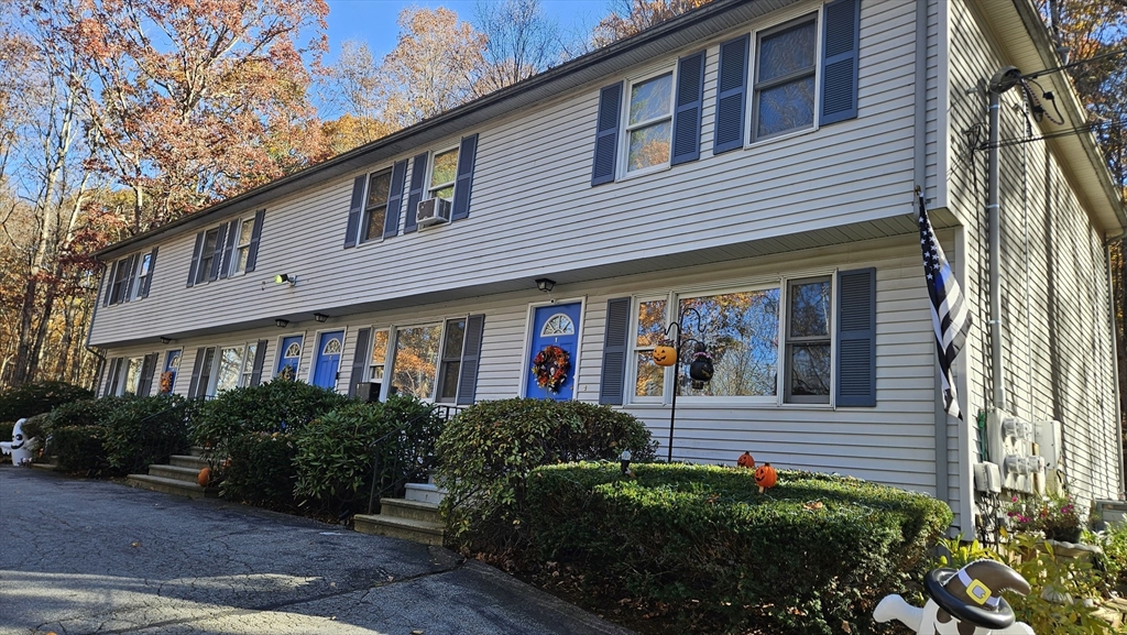 Photo: 168 Summer St, North Brookfield, MA Photo: 168 Summer St, North Brookfield, MA