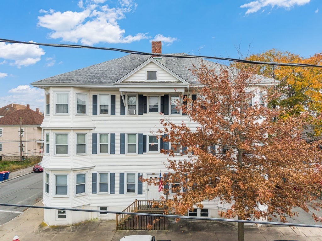 Photo: 334 Earle St, New Bedford, MA