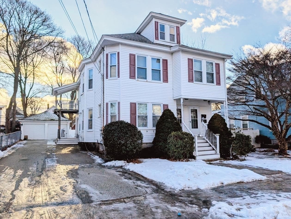 Photo: 8-10 Elsmere Ave, Methuen, MA Photo: 8-10 Elsmere Ave, Methuen, MA