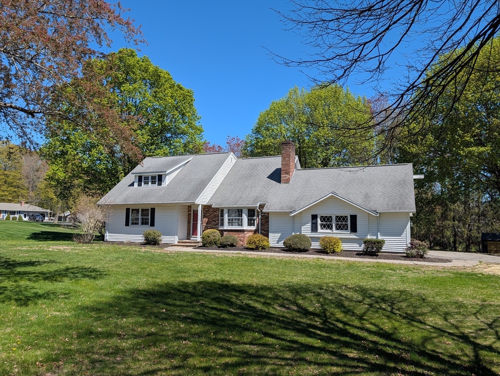 Photo: 124 Plain Road West, Deerfield, MA