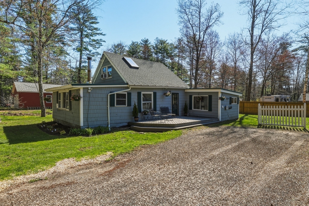 Photo: 133 Lakeview Rd, Shutesbury, MA