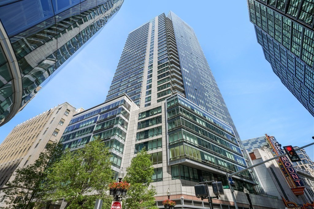 1 Avery Street #35C Floor 35