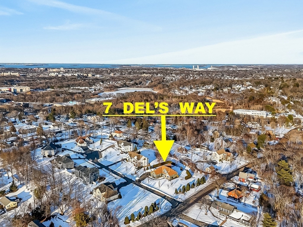 Photo: 7 Del's Way, Braintree, MA