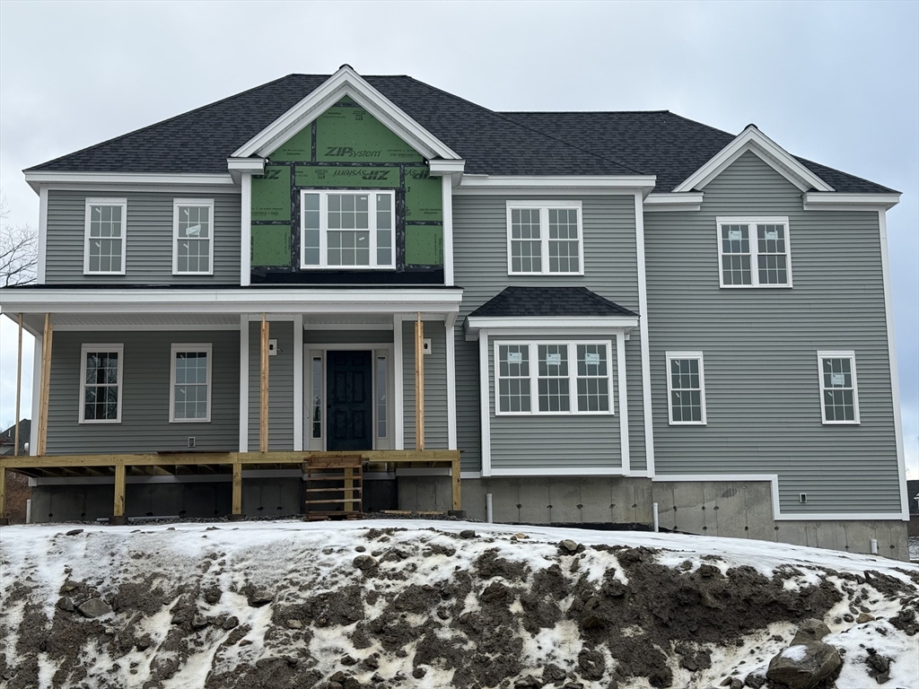 Photo: 2 Clover Glen Cir, Shrewsbury, MA