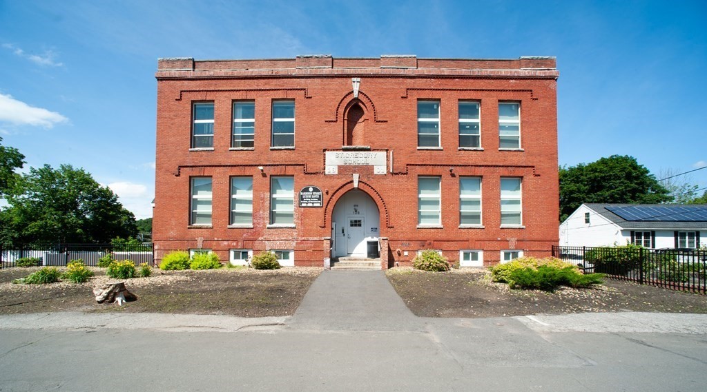 Photo: 108 Harrison St, Haverhill, MA