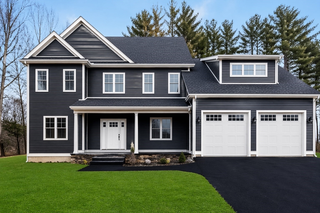 Photo: 5 Gowing Ln, North Reading, MA