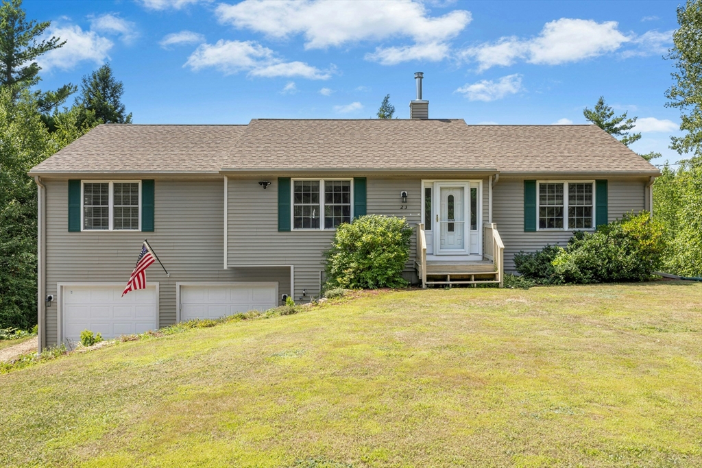 Photo: 23 Geordie Lane, Hubbardston, MA