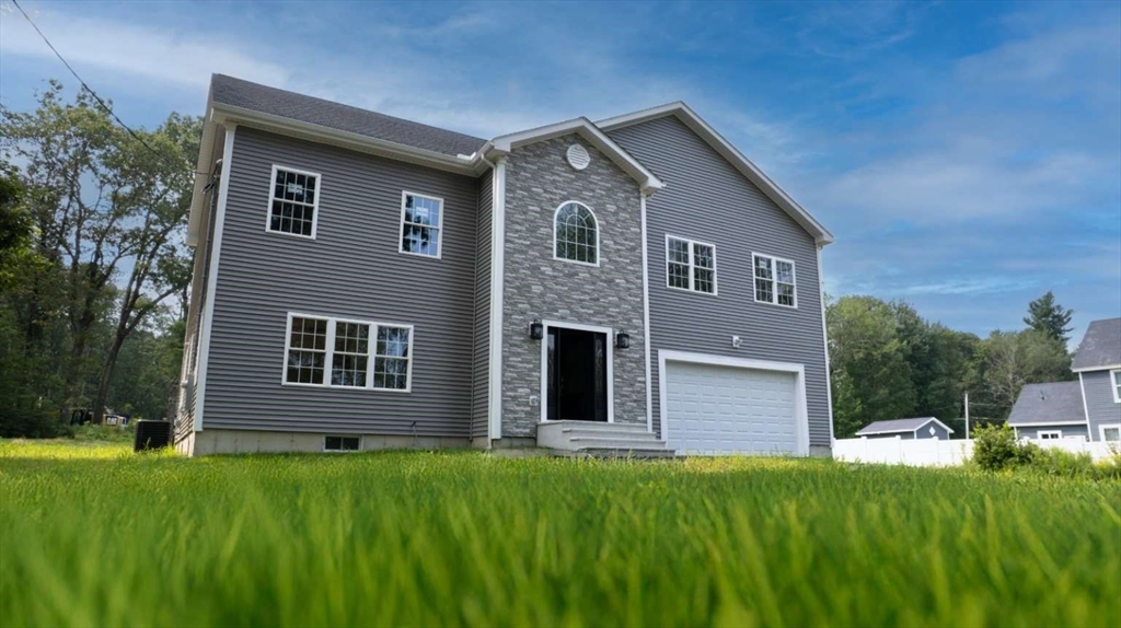 Photo: 217 Prospect St, Auburn, MA