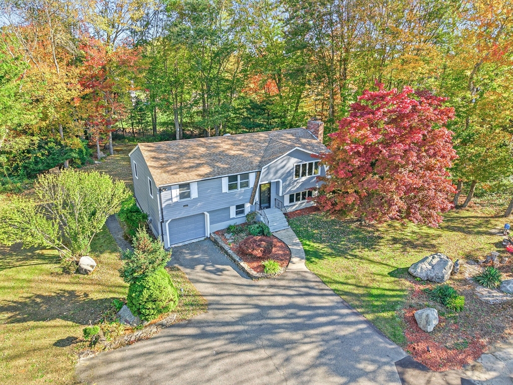 Photo: 10 Hamman Circle, Avon, MA Photo: 10 Hamman Circle, Avon, MA