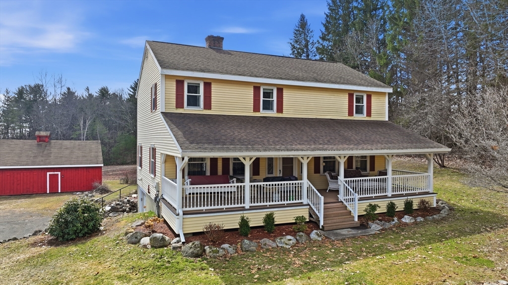 Photo: 76 High Street, Southampton, MA