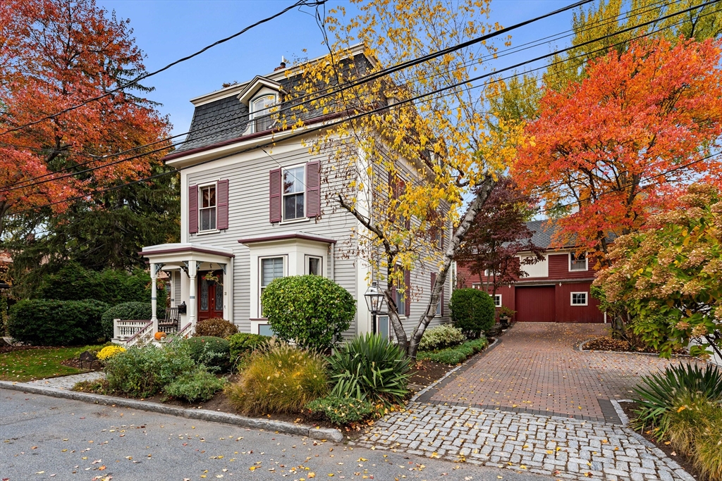 Photo: 21 Avon Place, Arlington, MA