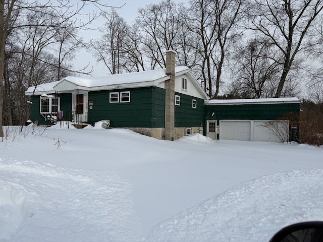 Photo: 4 Ashley Rd, North Brookfield, MA