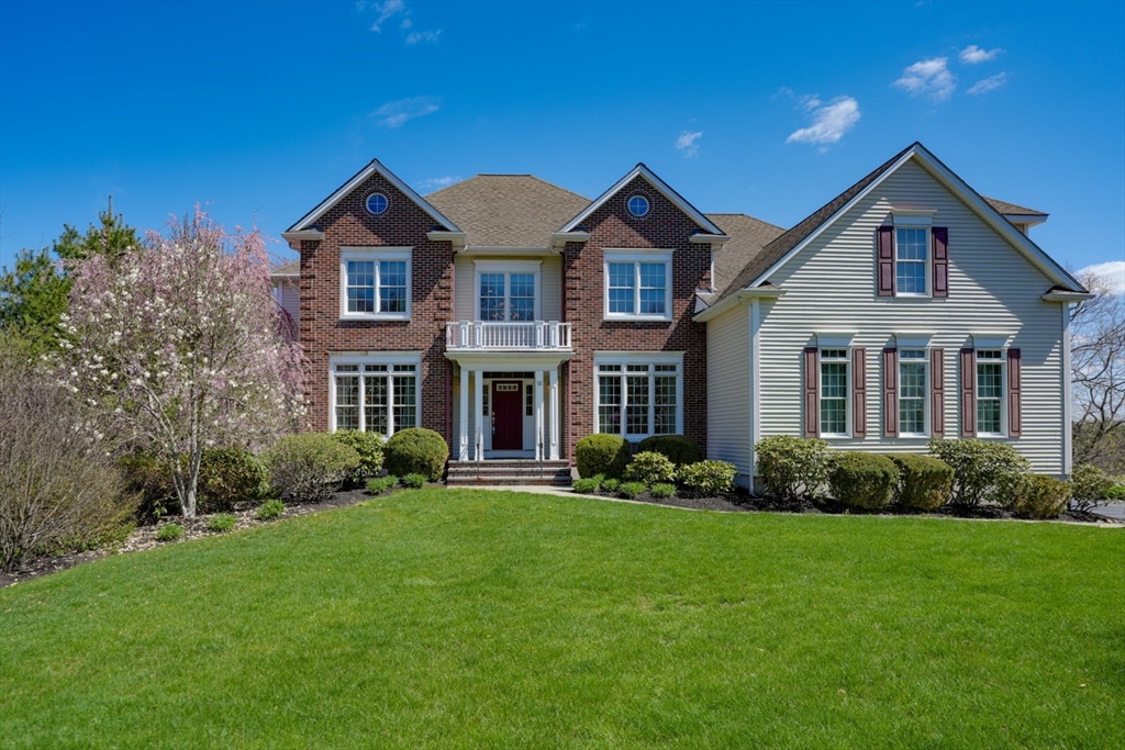 Photo: 18 Manchester Dr, Wrentham, MA