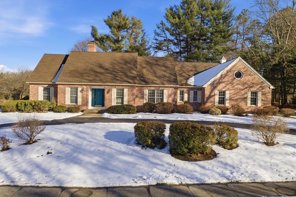 Photo: 53 Ashford Rd, Longmeadow, MA