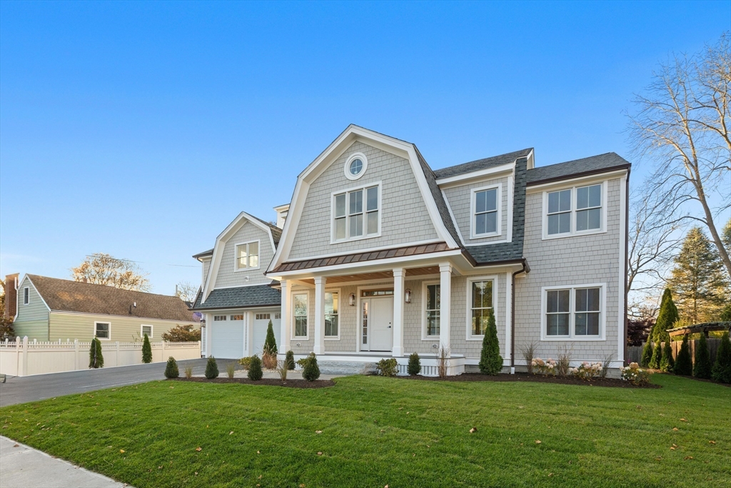 Photo: 26 Beacon Ave, Newburyport, MA