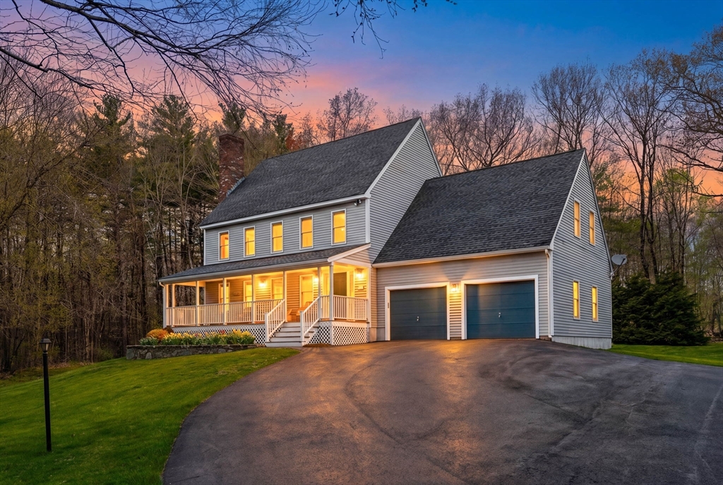 Photo: 5 West Hadley Road, Merrimac, MA
