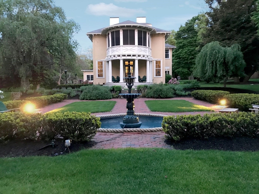 Photo: 5 Main Dr, Wenham, MA