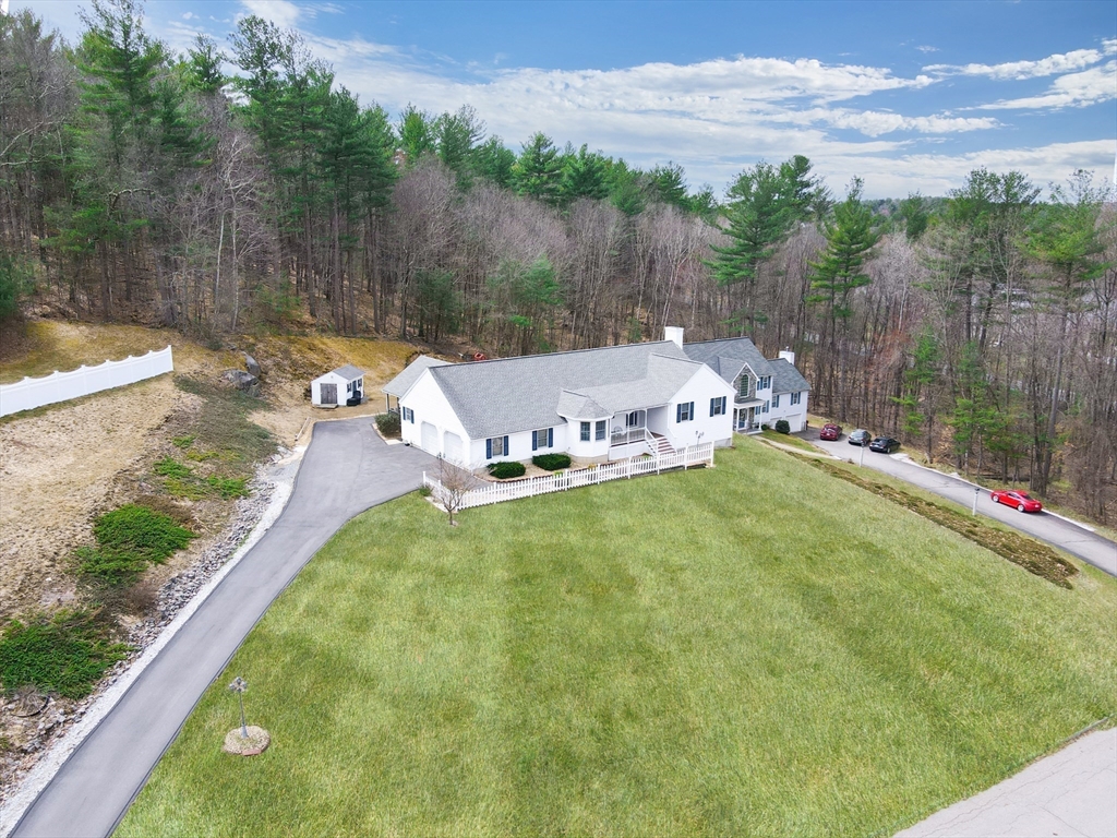 Photo: 9 Jamie Way, Tyngsborough, MA