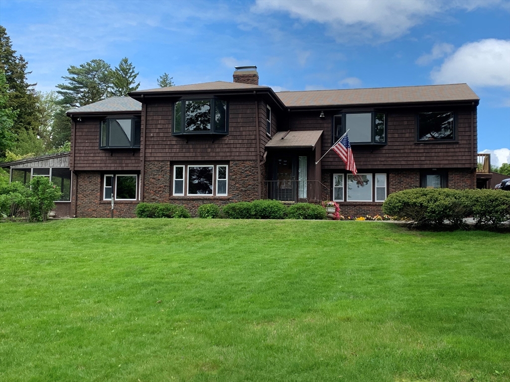 Photo: 39 & 41 Woodbury St, Beverly, MA