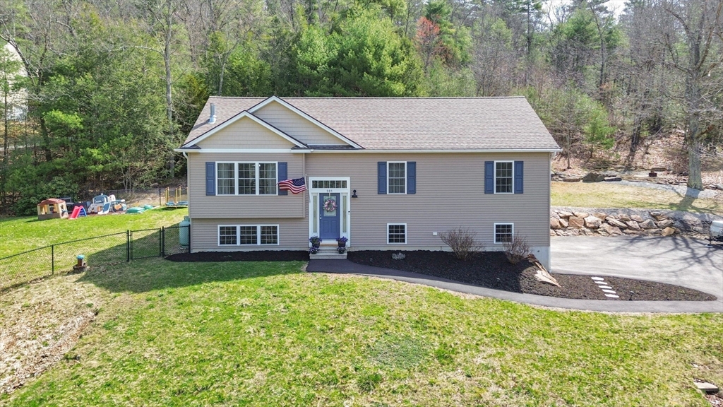 Photo: 301 Podunk Rd, East Brookfield, MA