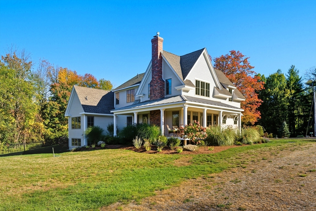 Photo: 57 French Court, Dunstable, MA