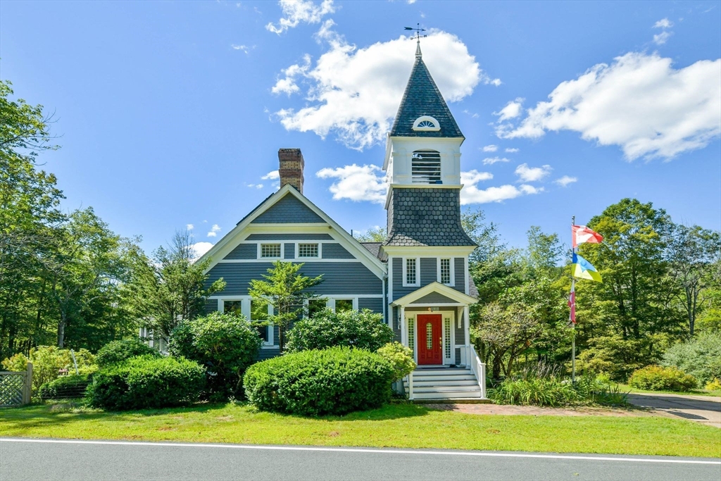 Photo: 113 N Blandford Road, Blandford, MA