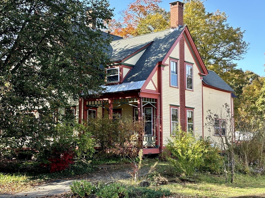 Photo: 527 Main, Ashfield, MA