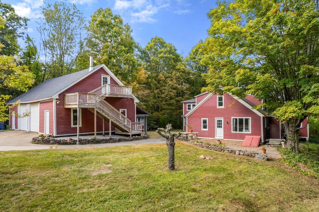 Photo: 16 Summit Ave, Sturbridge, MA