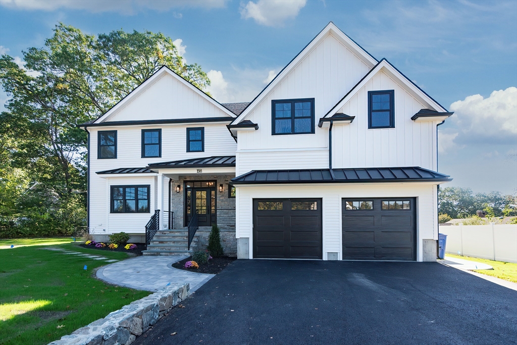 Photo: 198 Salem St, Wakefield, MA