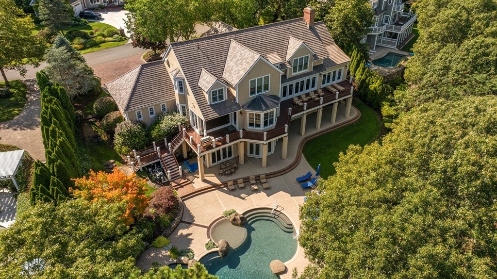 Photo: 37 Shoestring Bay Road, Mashpee, MA