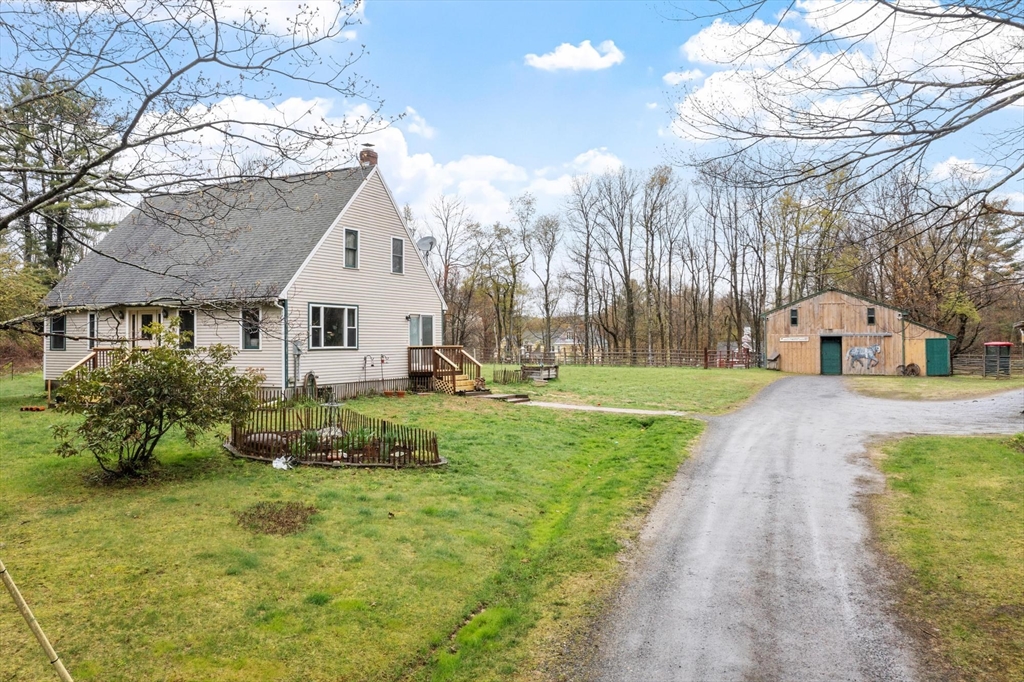 Photo: 340 Ball Hill Rd, Princeton, MA