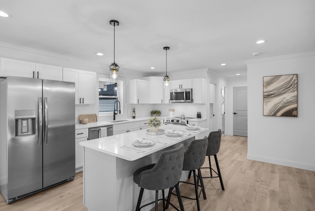 Photo: 32 Country Ln, Palmer, MA