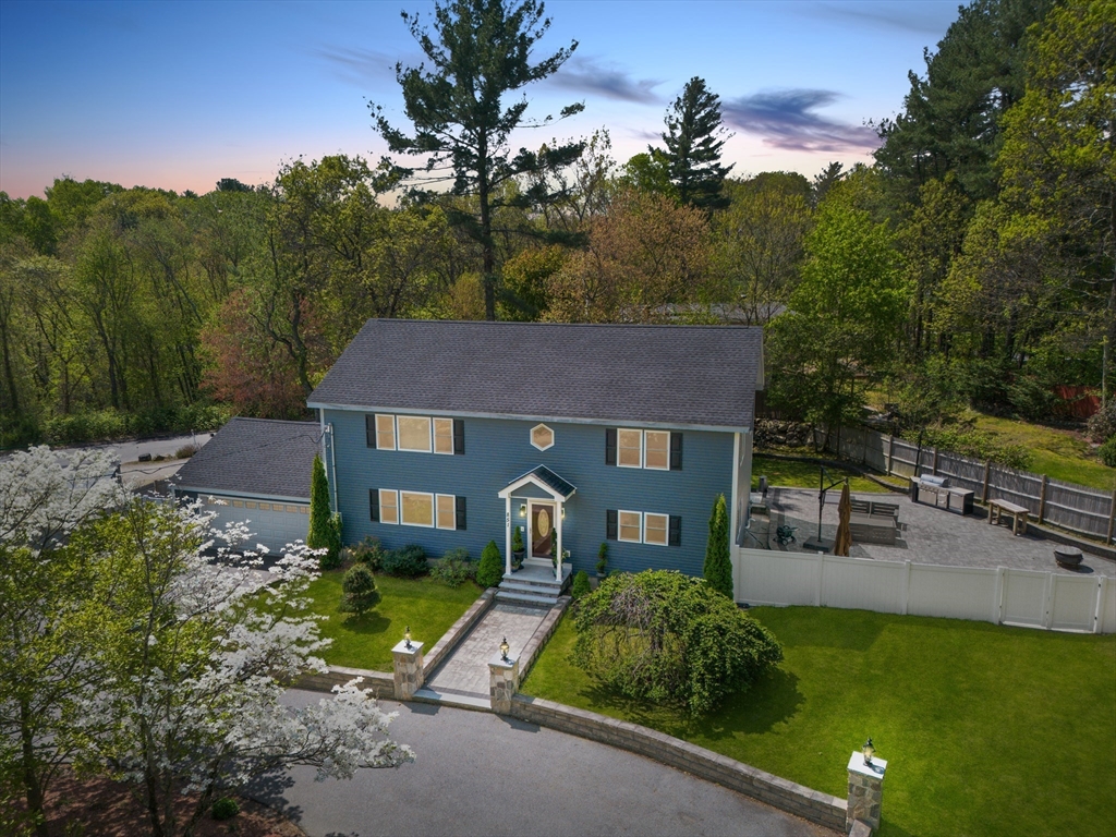 Photo: 851 Forest St, North Andover, MA Photo: 851 Forest St, North Andover, MA