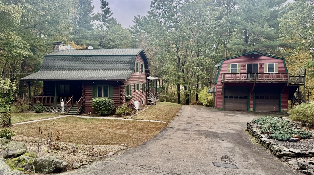 Photo: 182 Cutler Rd, Warren, MA