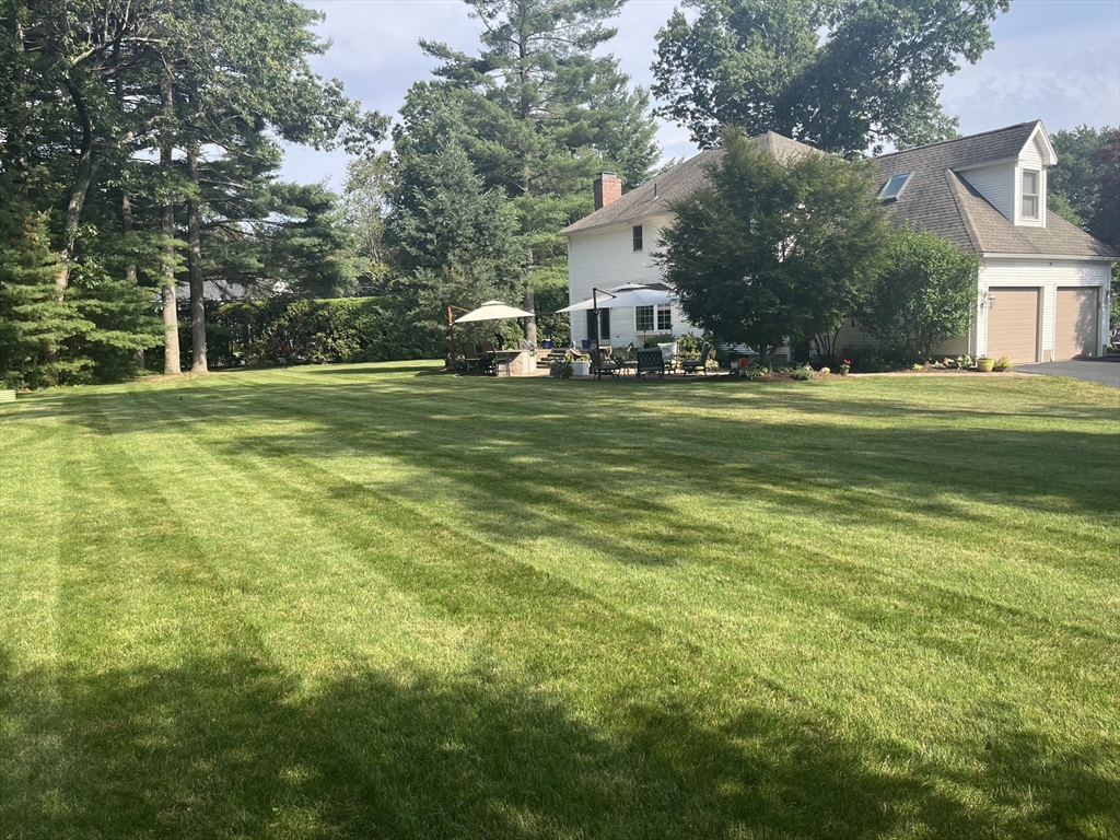 Photo: 103 Woodcliff Dr, Westfield, MA