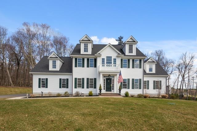 Photo: 29 Rawson Farm Rd, Mendon, MA Photo: 29 Rawson Farm Rd, Mendon, MA