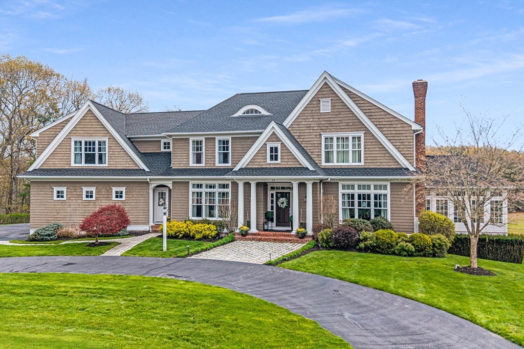 Photo: 38 Fieldstone Farm Rd, Sudbury, MA