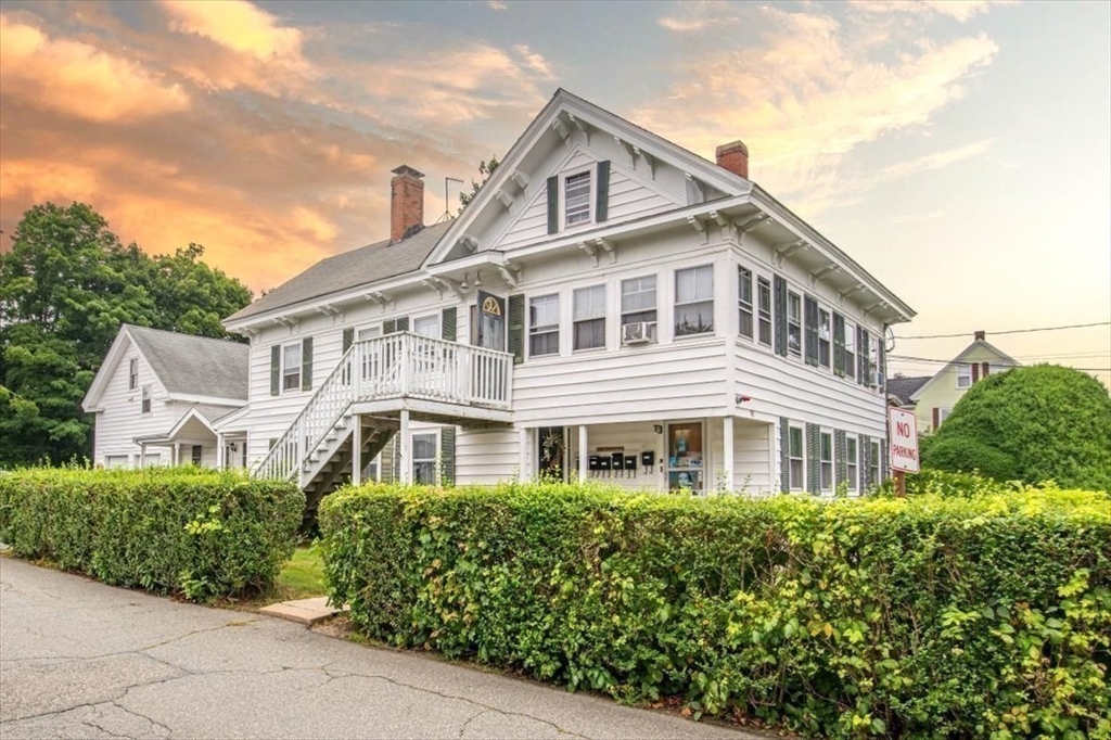 Photo: 84 Pearl St, Stoughton, MA