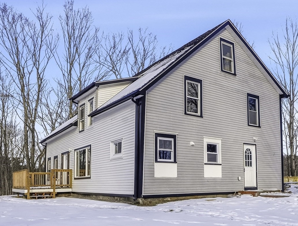 Photo: 140 Spring St, Athol, MA