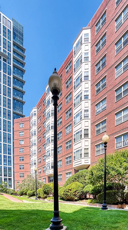 Photo: 150 Staniford St, Boston, MA