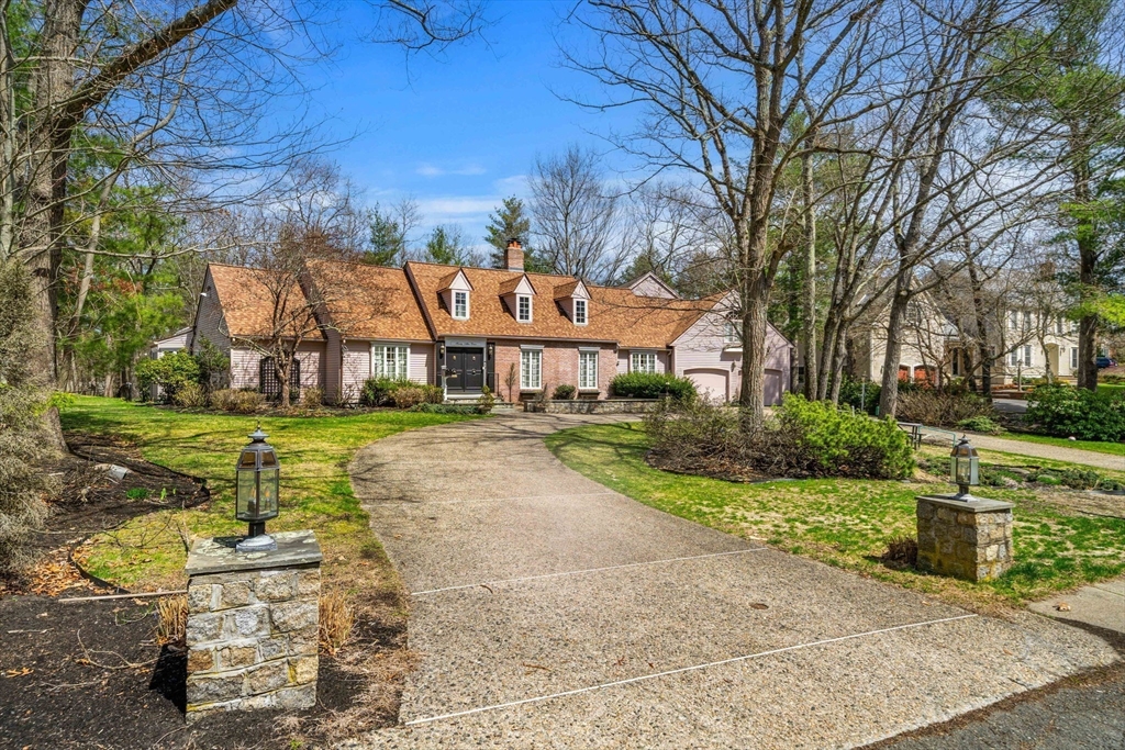 Photo: 20 Albee Dr, Braintree, MA