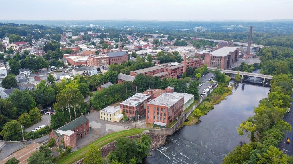 Photo: 35 Lower Grape St, Chicopee, MA